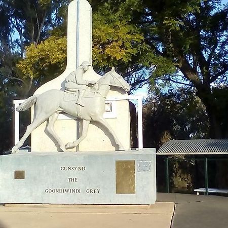 Pioneer Motel Goondiwindi Exterior foto