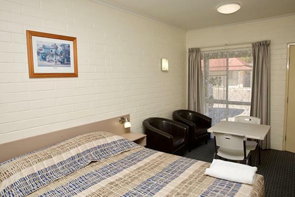 Pioneer Motel Goondiwindi Exterior foto