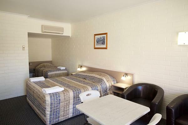 Pioneer Motel Goondiwindi Exterior foto